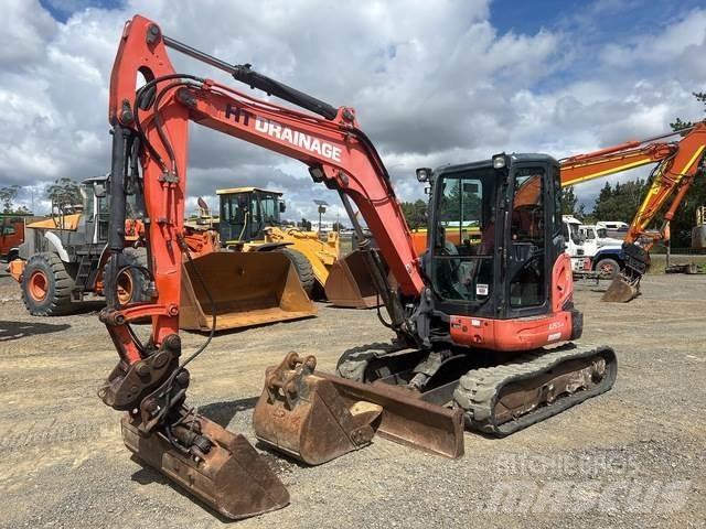 Kubota U55 حفارات صغيرة أقل من 7 طن (حفارات صغيرة)