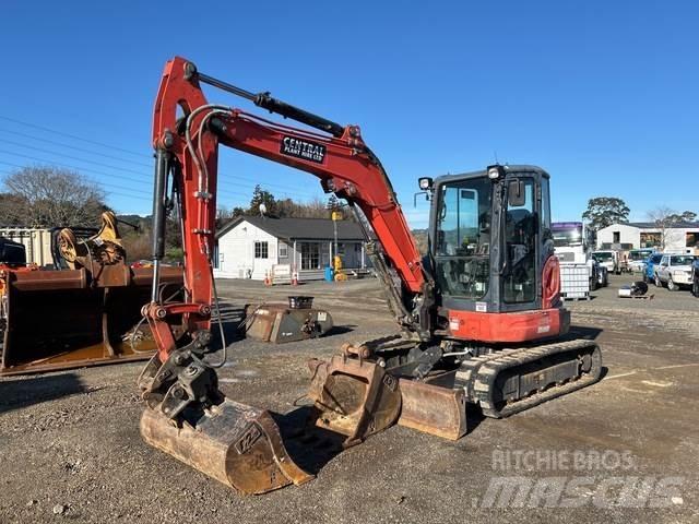 Kubota U55-4 حفارات صغيرة أقل من 7 طن (حفارات صغيرة)