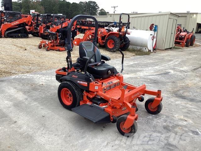 Kubota Z724XKW معدات البناء - غير ذلك