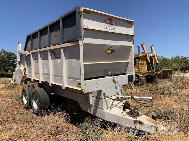 Kuhn PSC161T معدات توزيع السماد العضوي