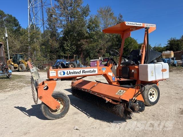 Lay-Mor SM 300 كاسحات داخلية