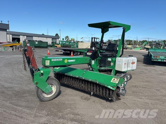 Lay-Mor SM300 كاسحات داخلية