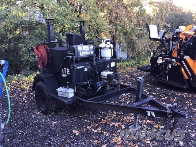 LeeBoy 250T أخرى