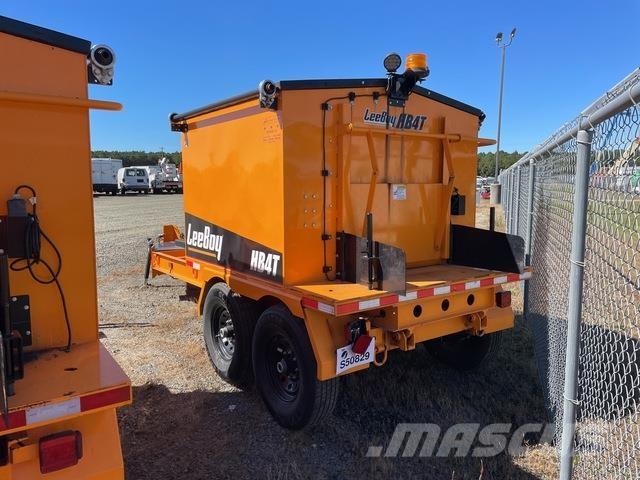 LeeBoy HB4T أخرى