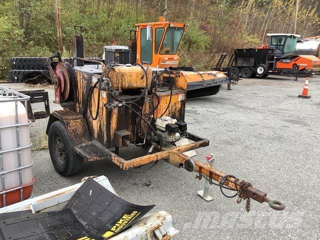 LeeBoy L250T معدات البناء - غير ذلك