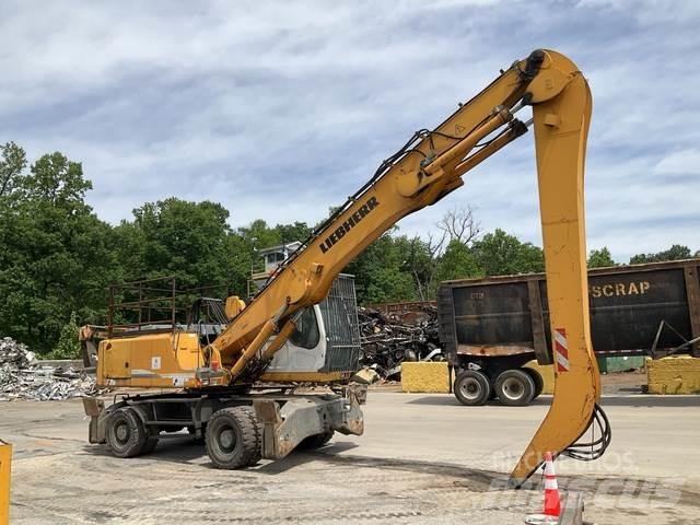 Liebherr A924C مناولات المخلفات / مناولات صناعية