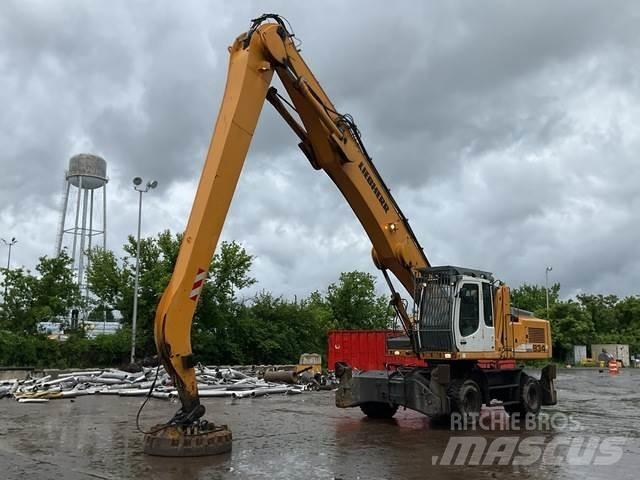 Liebherr A934C مناولات المخلفات / مناولات صناعية