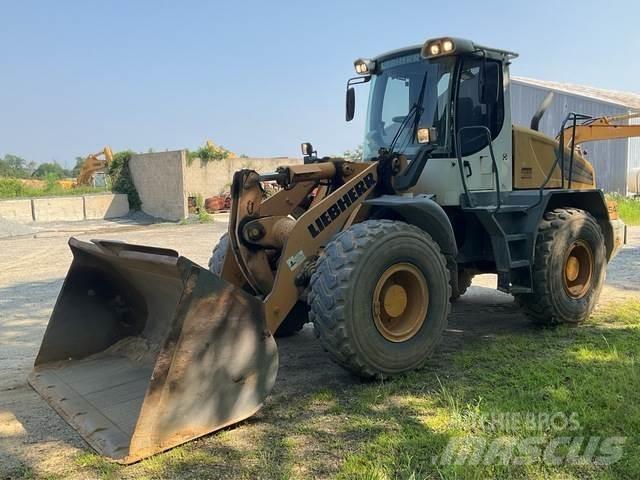Liebherr L542 لوادر بعجل