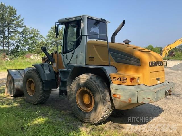 Liebherr L542 لوادر بعجل