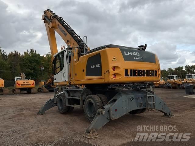 Liebherr LH40M مناولات المخلفات / مناولات صناعية