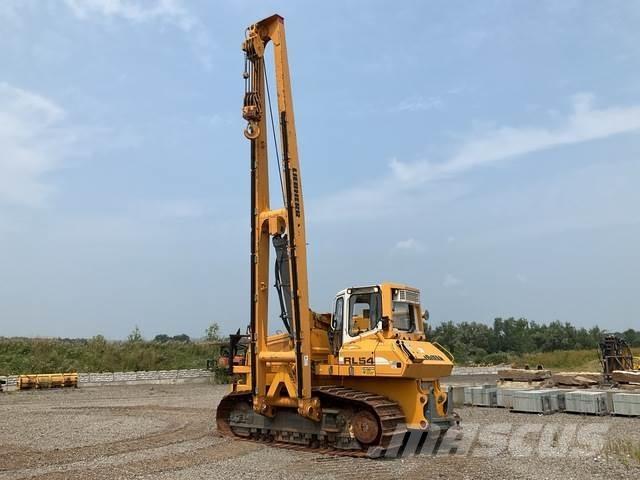 Liebherr RL54 رافعات مد أنابيب