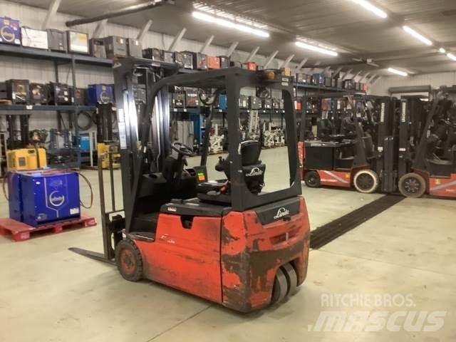 Linde E18 شاحنات ذات رافعات شوكية تعمل بالكهرباء