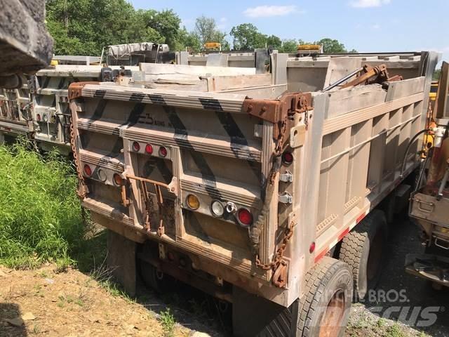 Mack 600 حراثات ونصول الجليد