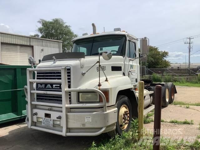 Mack CH613 وحدات الجر