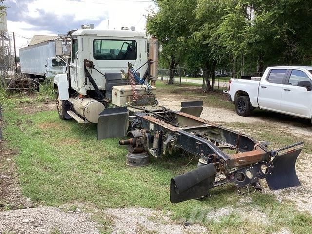 Mack CHN613 كابينة والداخلية