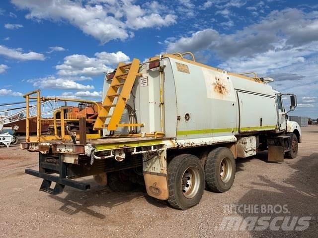 Mack CSMR شاحنات ذات صهاريج