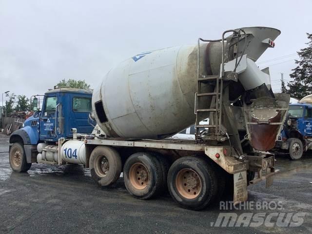 Mack CTP713 شاحنات أخرى