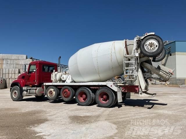 Mack CV513 شاحنات أخرى