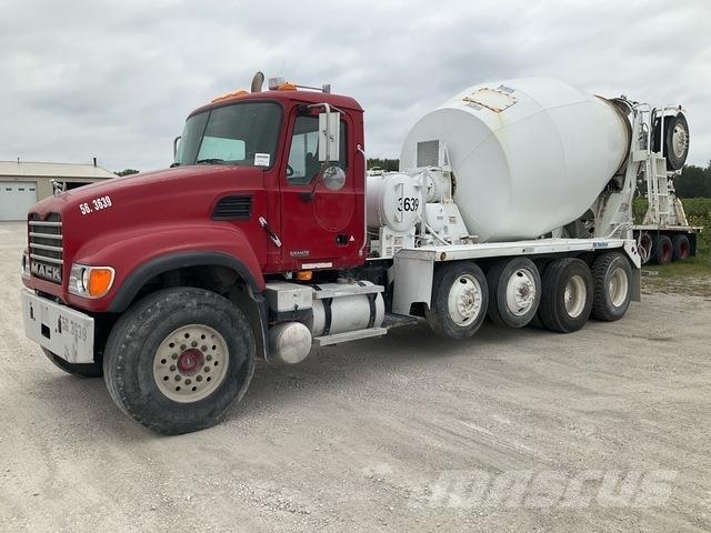Mack CV513 شاحنات أخرى