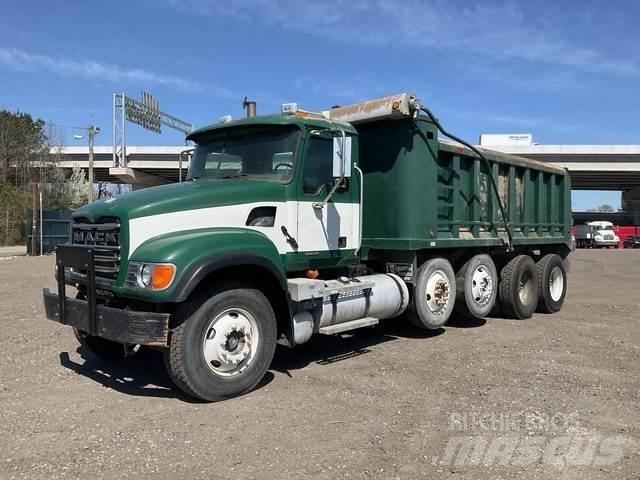 Mack CV713 شاحنات قلابة