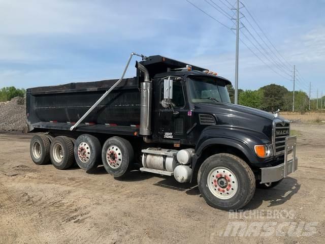 Mack CV713 شاحنات قلابة