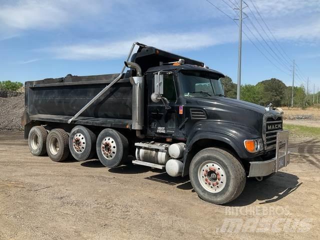 Mack CV713 شاحنات قلابة