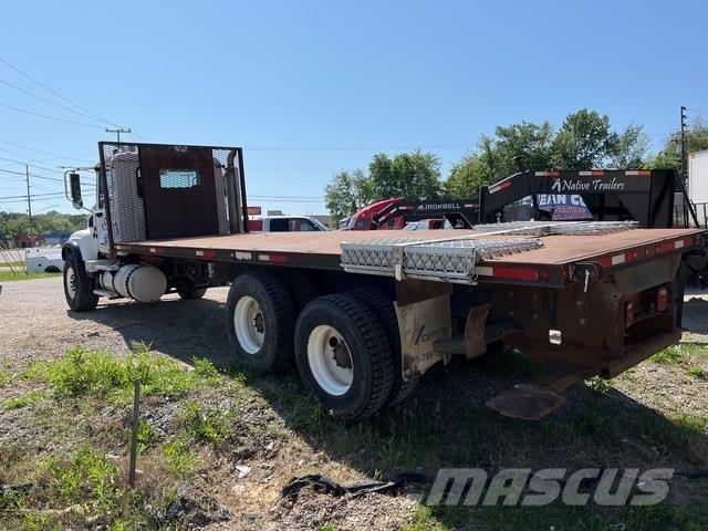 Mack CV713 شاحنات مسطحة/مفصلية الجوانب