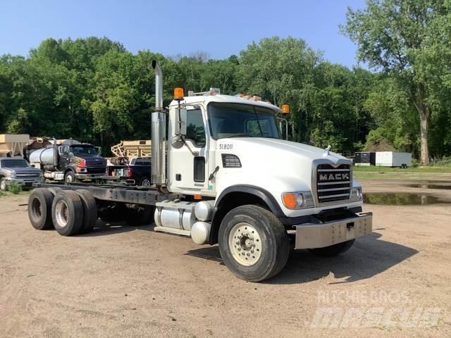Mack CV713 كابينة والداخلية