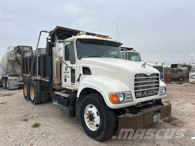 Mack CV713 شاحنات قلابة