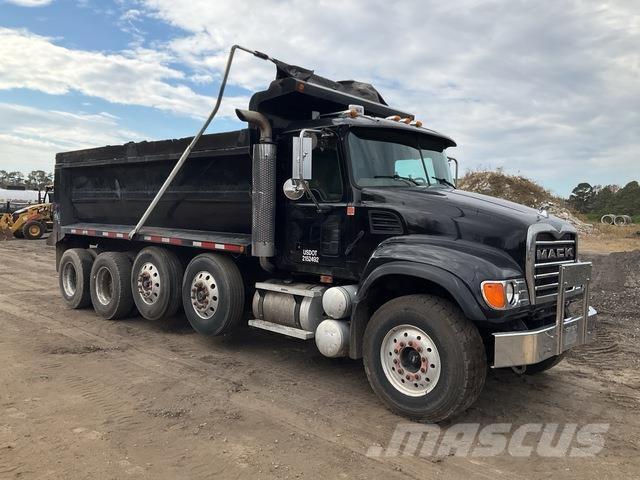 Mack CV713 شاحنات قلابة