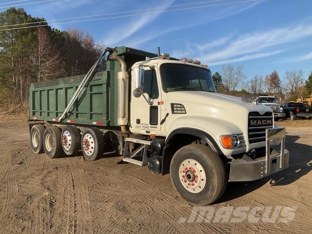 Mack CV713 شاحنات قلابة