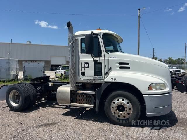 Mack CXU612 وحدات الجر