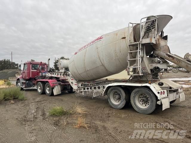Mack CXU613 وحدات الجر