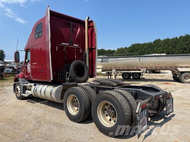 Mack CXU613 وحدات الجر