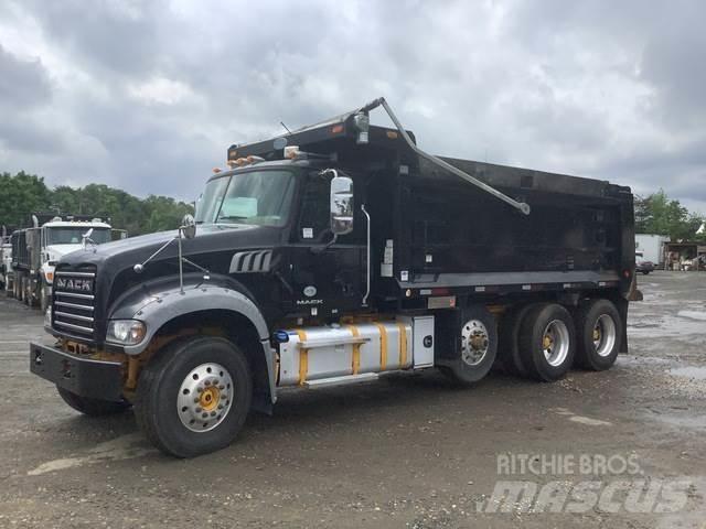 Mack GU713 شاحنات قلابة