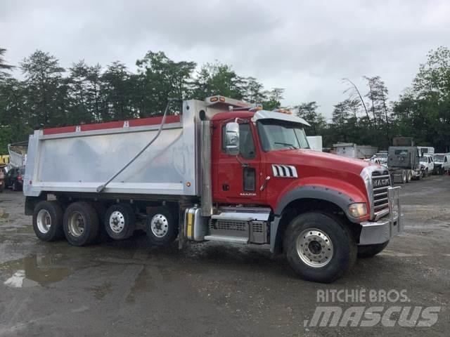 Mack GU713 شاحنات قلابة
