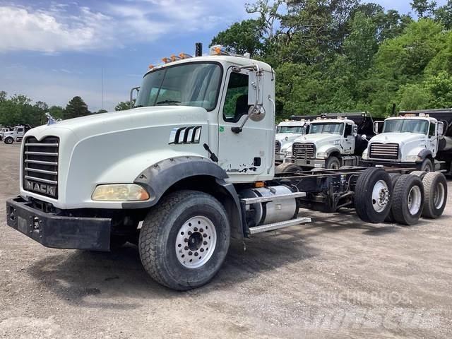 Mack GU813 كابينة والداخلية