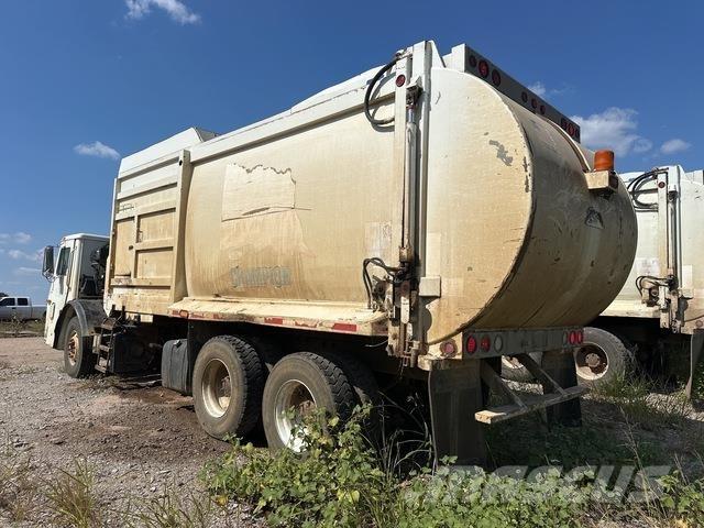Mack LEU613 شاحنات المخلفات