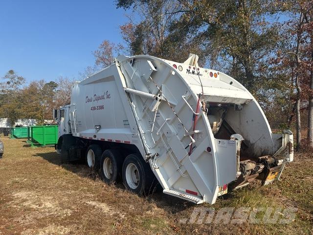 Mack MR688S شاحنات المخلفات