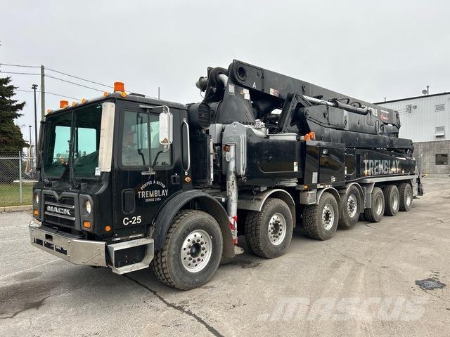 Mack MRU613 مضخات خرسانة