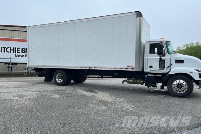 Mack MS642 شاحنات ذات هيكل صندوقي