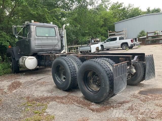 Mack RD688S كابينة والداخلية