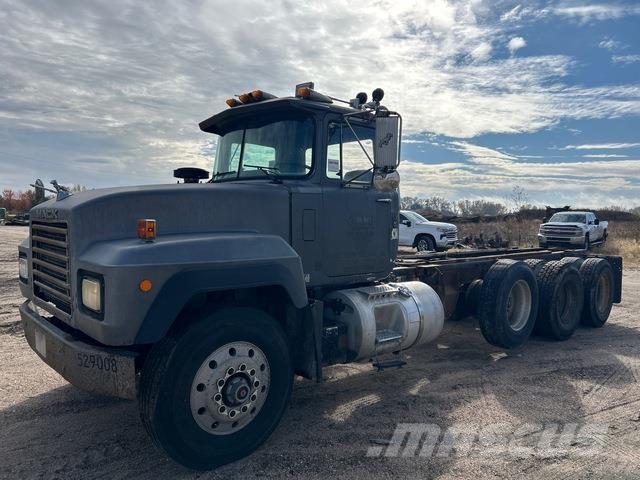 Mack RD688S كابينة والداخلية