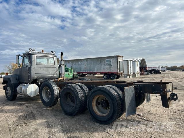 Mack RD688S كابينة والداخلية