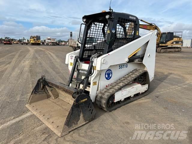 Manitou 1050RT لوادر انزلاقية التوجيه