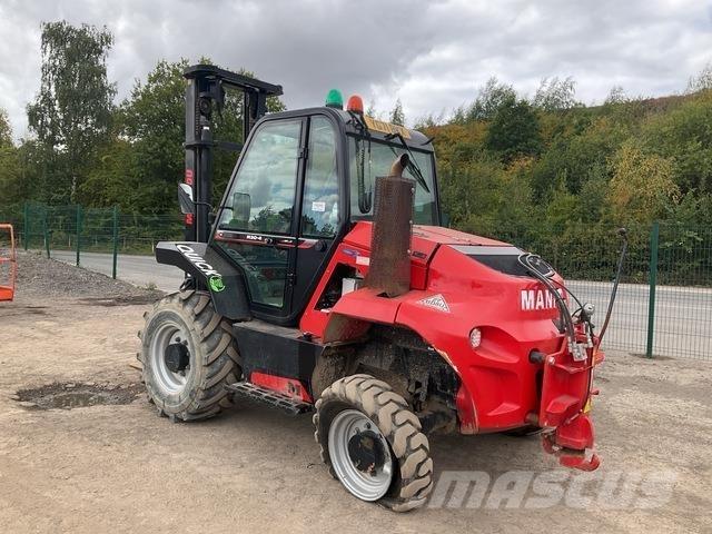 Manitou M30-4 شاحنات الطرق الوعرة