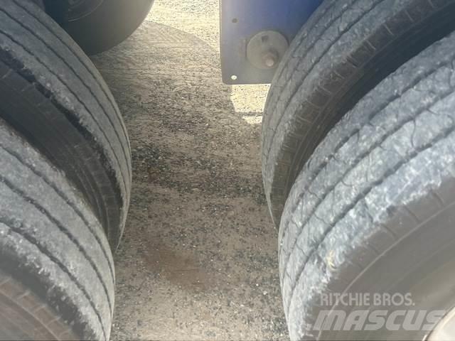MaxiTrans  مقطوروات مسطحة/مفصلية الجوانب