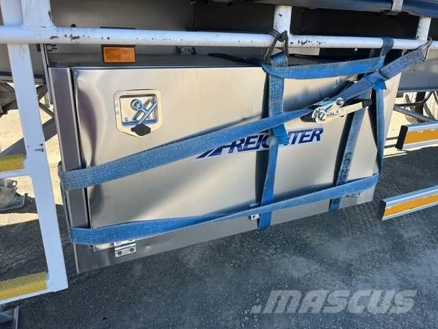 MaxiTrans  مقطورات بغطاء جانبي