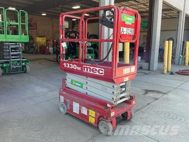 MEC 1330SE رافعات مقصية الشكل