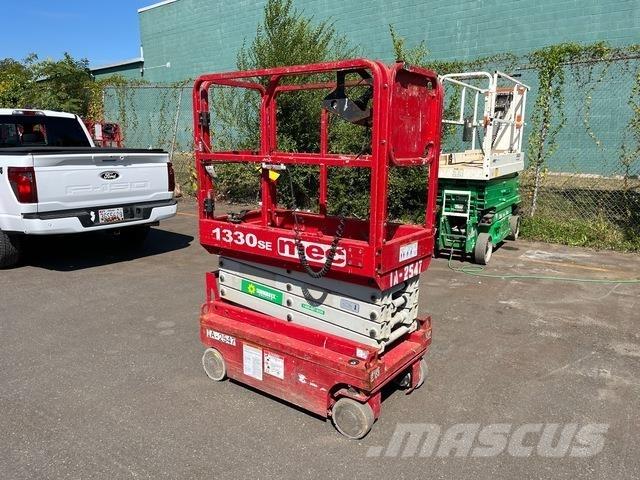 MEC 1330SE رافعات مقصية الشكل